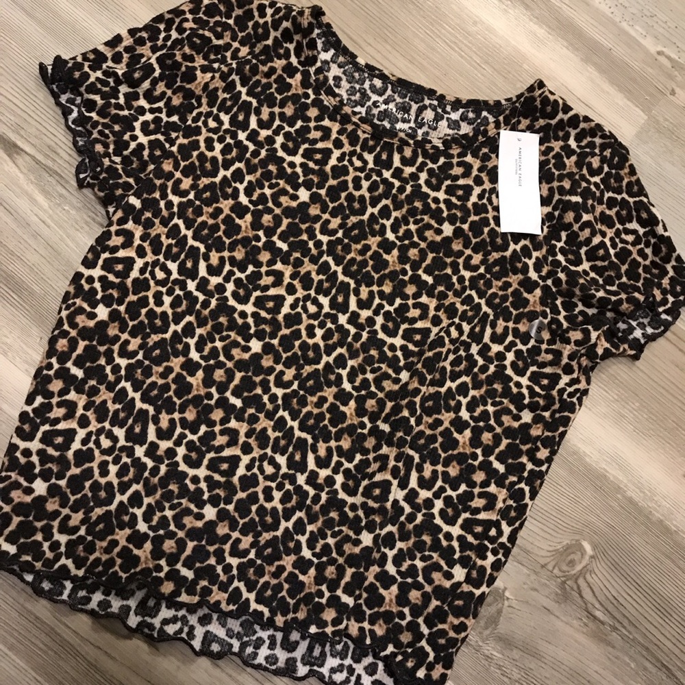 American Eagle crop top